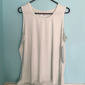 32 degrees cool tank -NWT